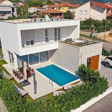 Villa Andreja Каштела Экстерьер фото