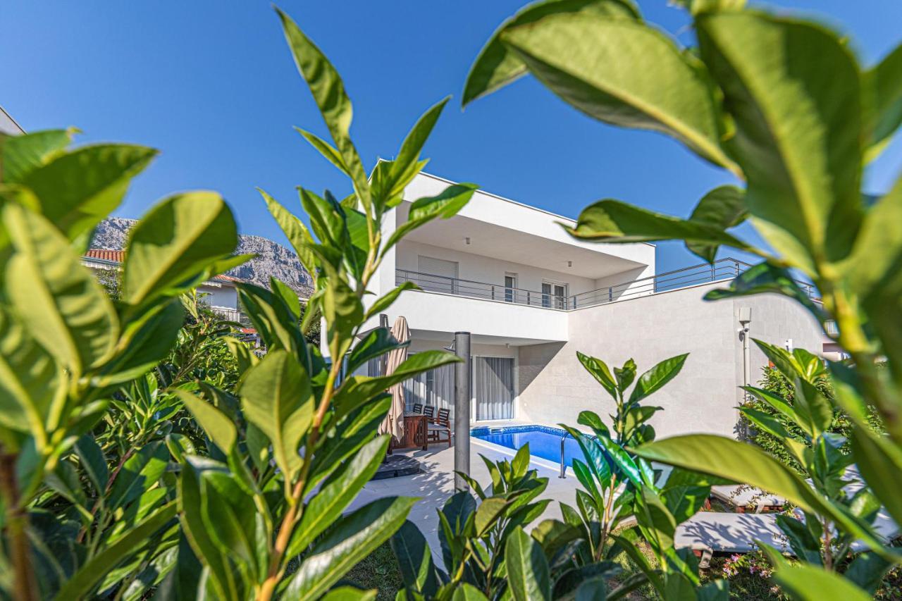Villa Andreja Каштела Экстерьер фото