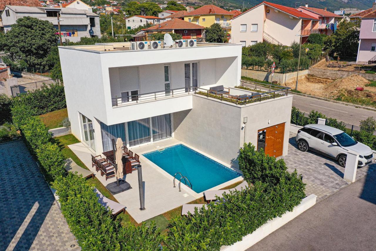 Villa Andreja Каштела Экстерьер фото